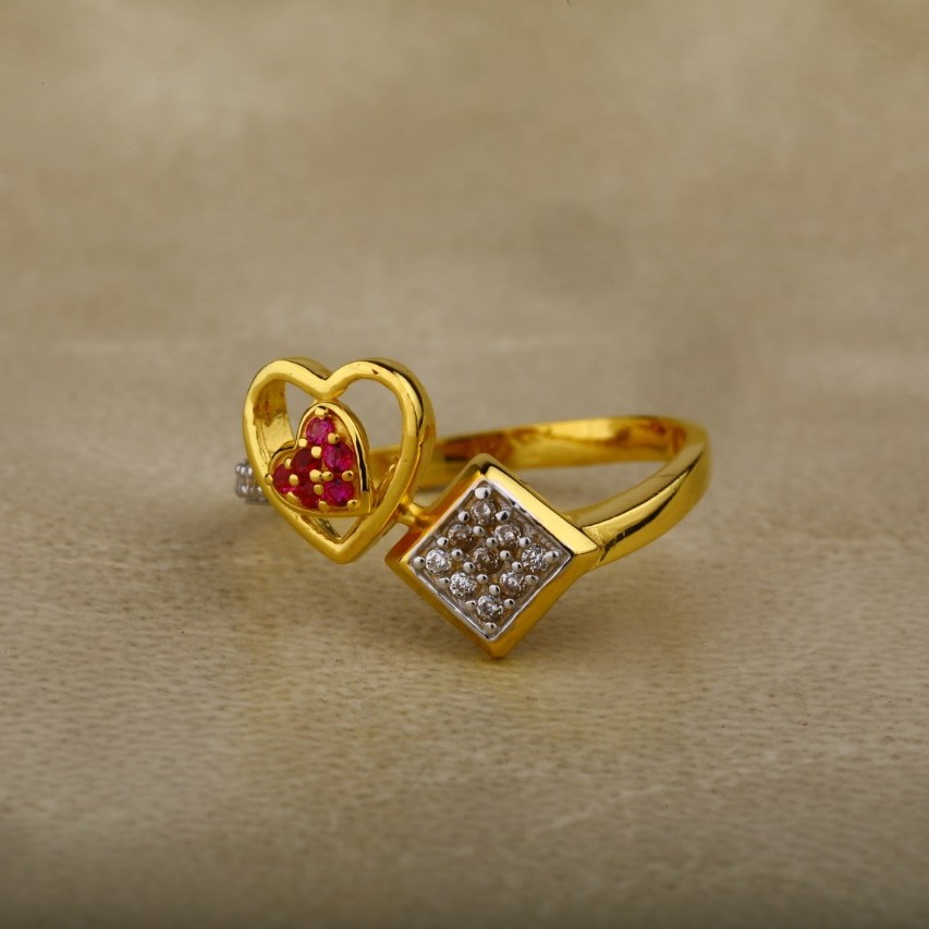Ladies ring 916 cz