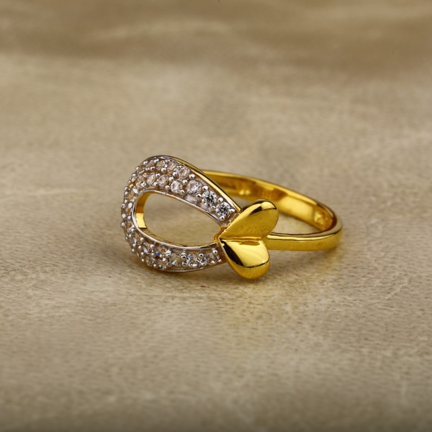 Ladies ring 916 cz