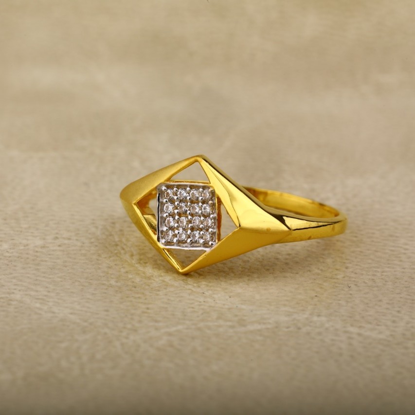 Ladies ring 916 cz