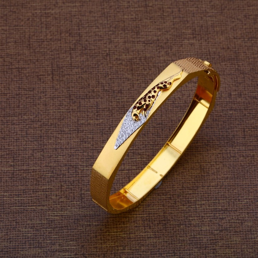 Gents modern bracelet 916