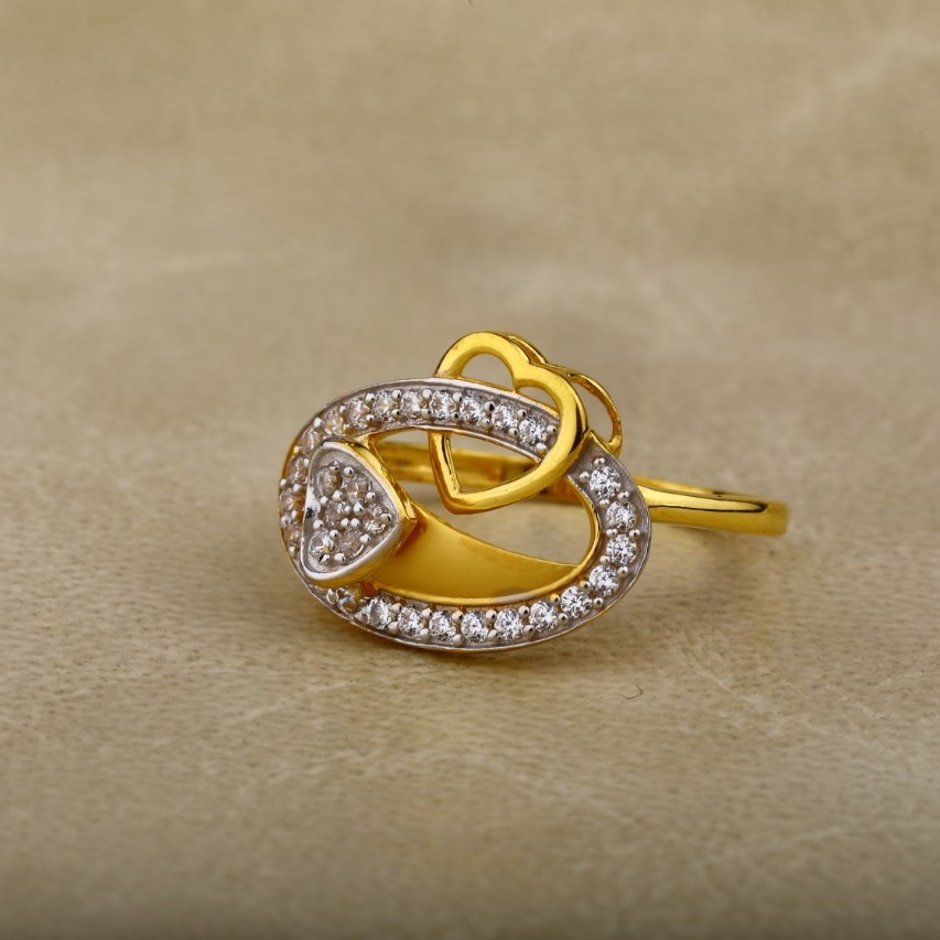 Ladies ring cz 916