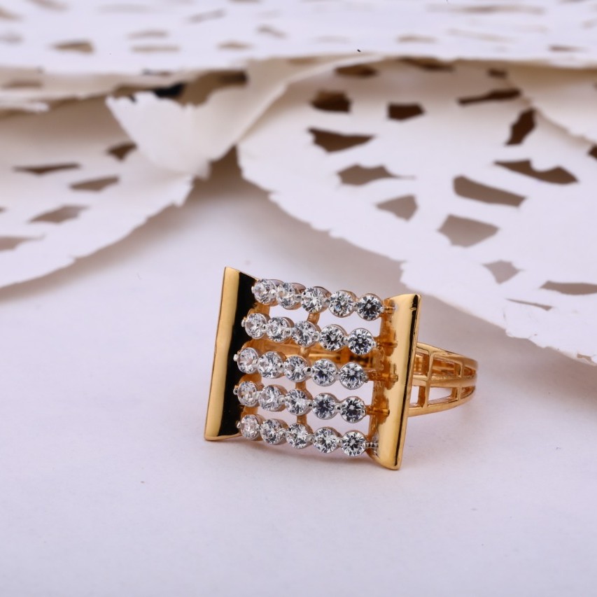 Ladies ring cz 916
