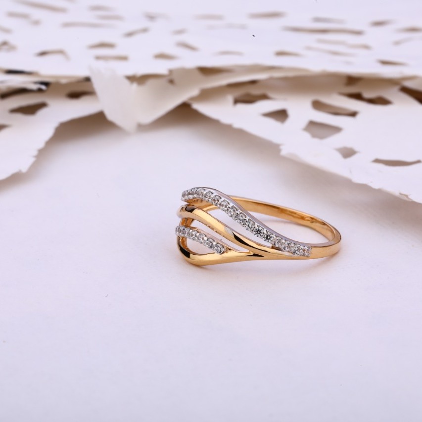 Ladies ring cz 916