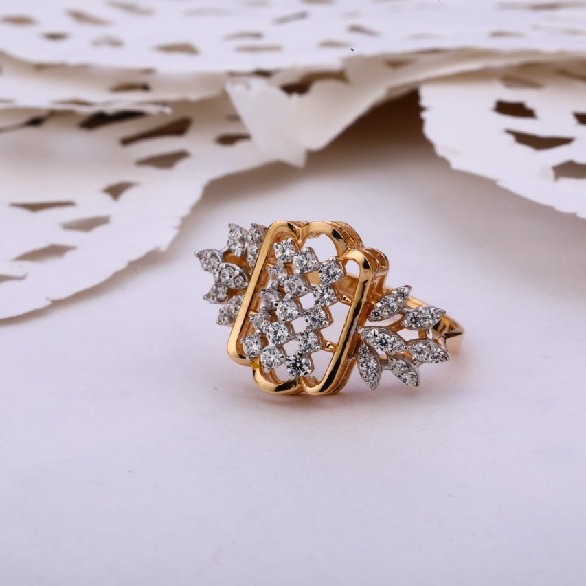 Ladies ring cz 916