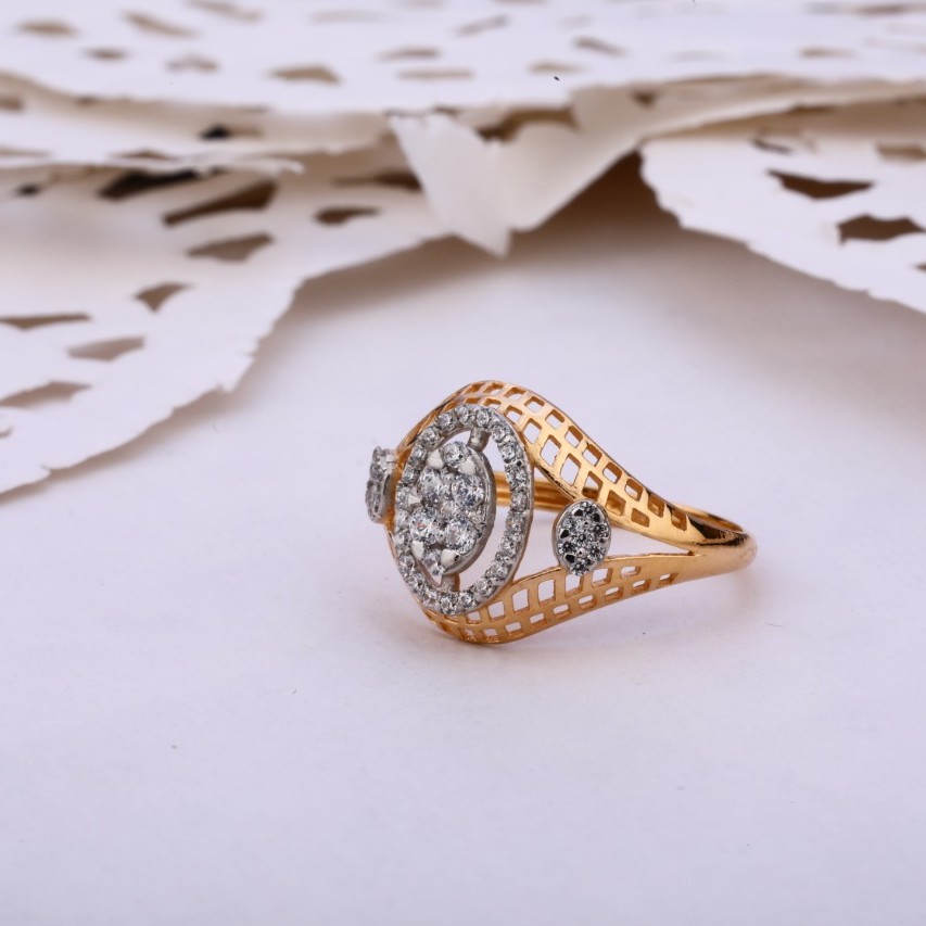 Ladies ring cz 916