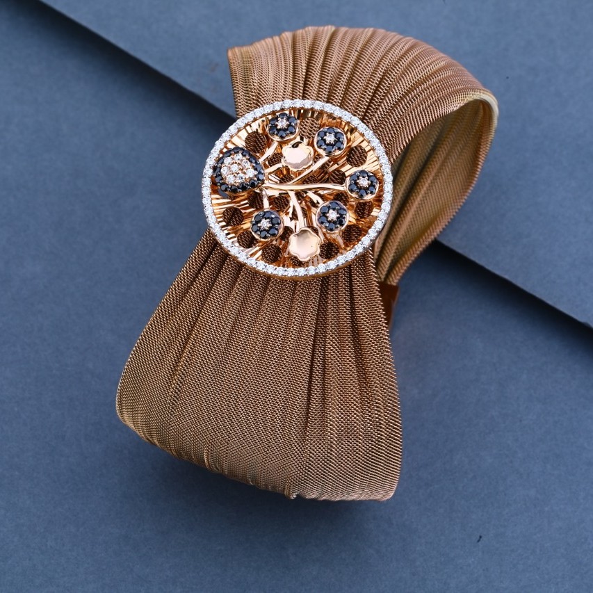 Ladies fancy bracelate rosegold 18ct
