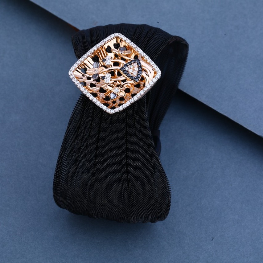 Ladies fancy bracelate rosegold 18ct