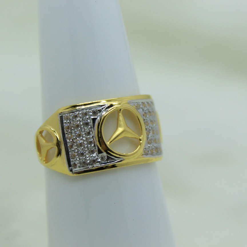 916 Gold gents ring