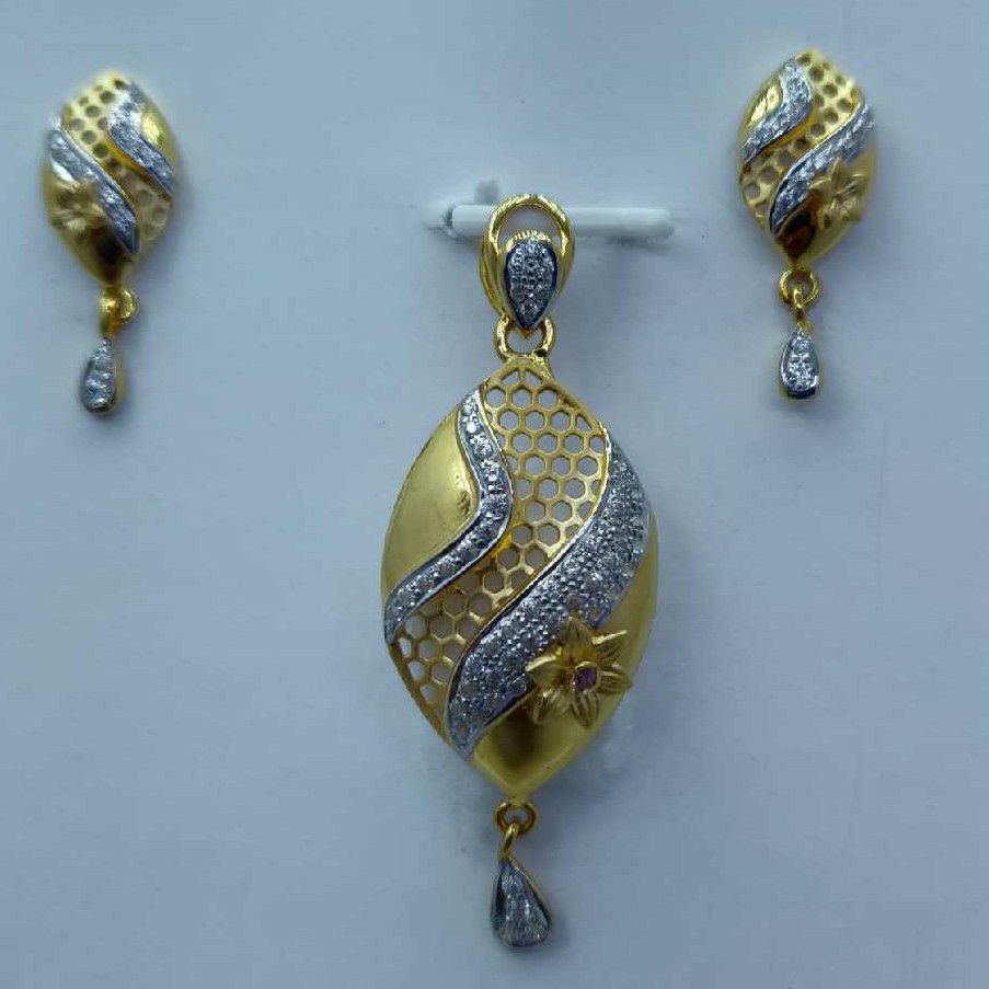 Fancy Pendant Set