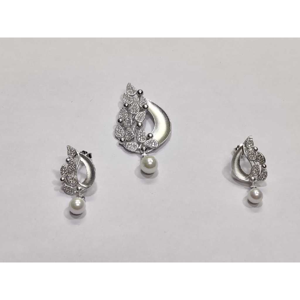 Mat Finishing Pendant Set - Image 4