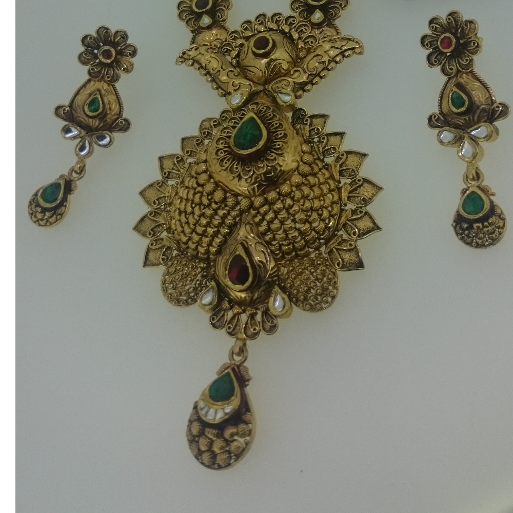 Necklace Set