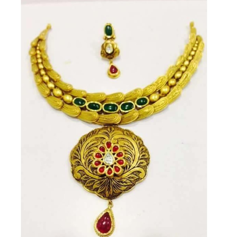 DESIGNER GORGEOUS NECKLACE SET ST0018
