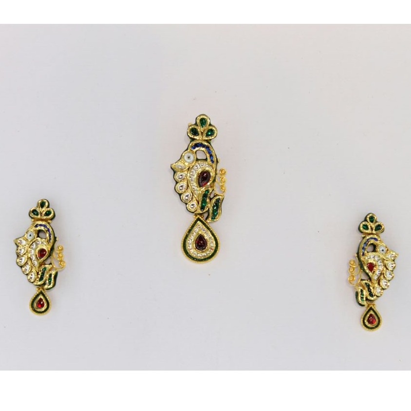 916 GOLD RED, GREEN, & WHITE JADAV PENDANT SET PS0002