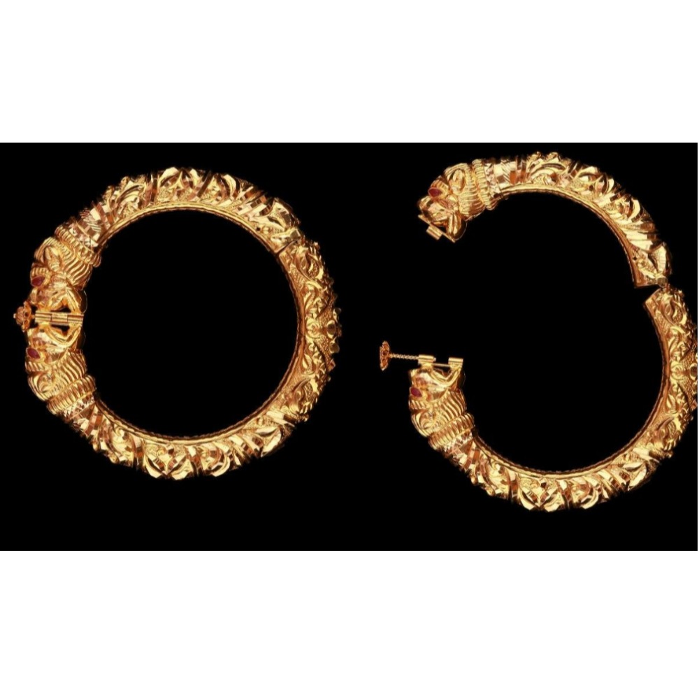 916 GOLD ANTIQUE BANGLE KADA