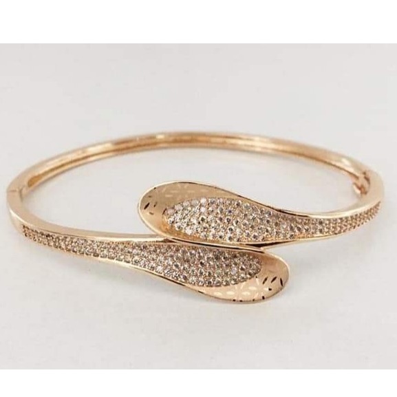 18 carat rose gold kada