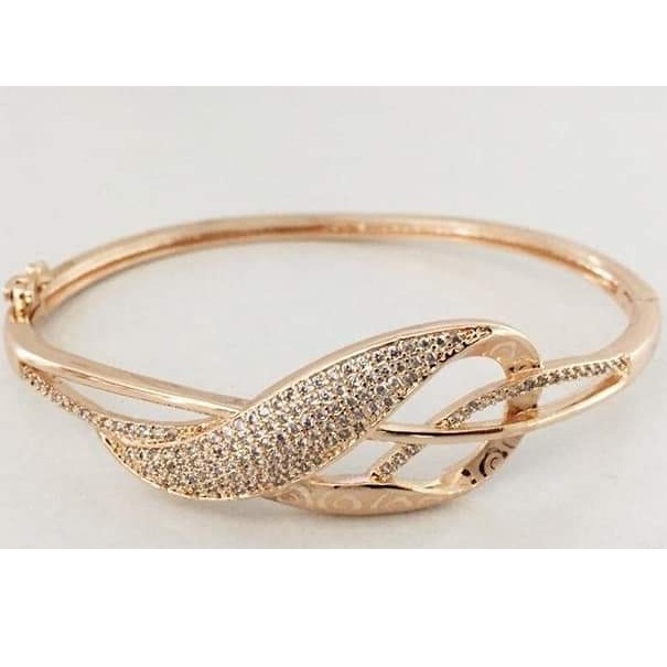 18 carat rose gold women kada