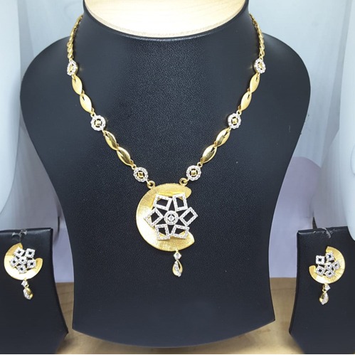 22KT Gold Designer Necklace Set For Women BJ-N004