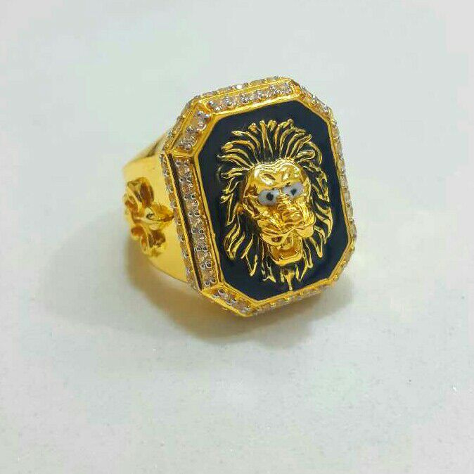 Gold Gents Fancy Lion Shaped Ring