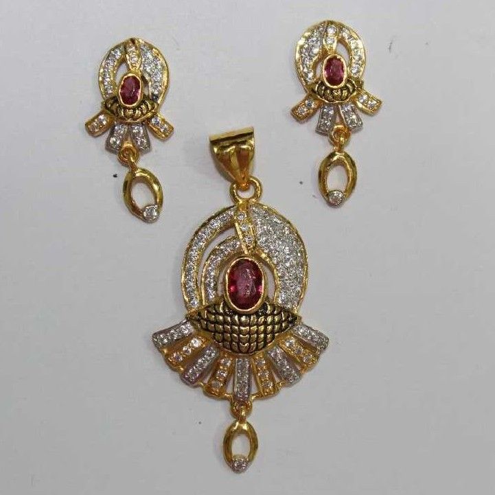 22KT Gold Indian Designer Pendant Chain