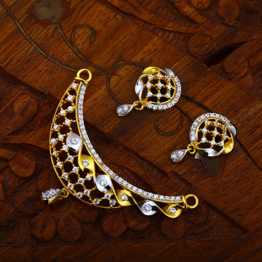 22KT Gold CZ Light Weight Plain Design Hallmark Pendant Set