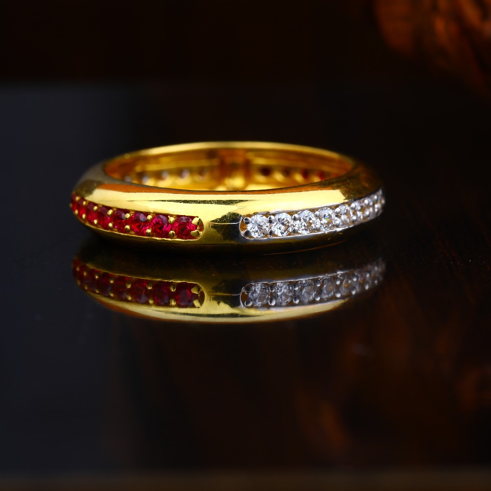 22KT Gold Elegant Design Hallmark Ring