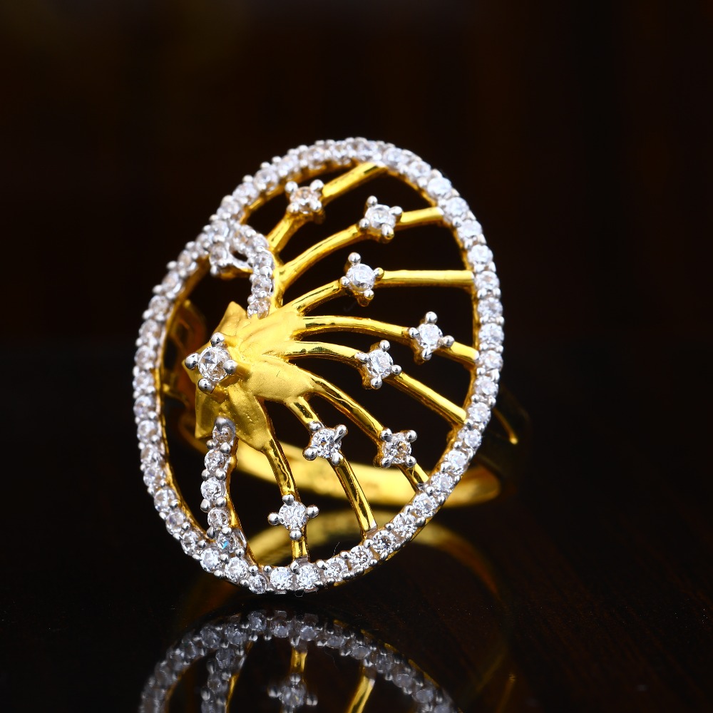 916 CZ Gold Featous Design Ring For women