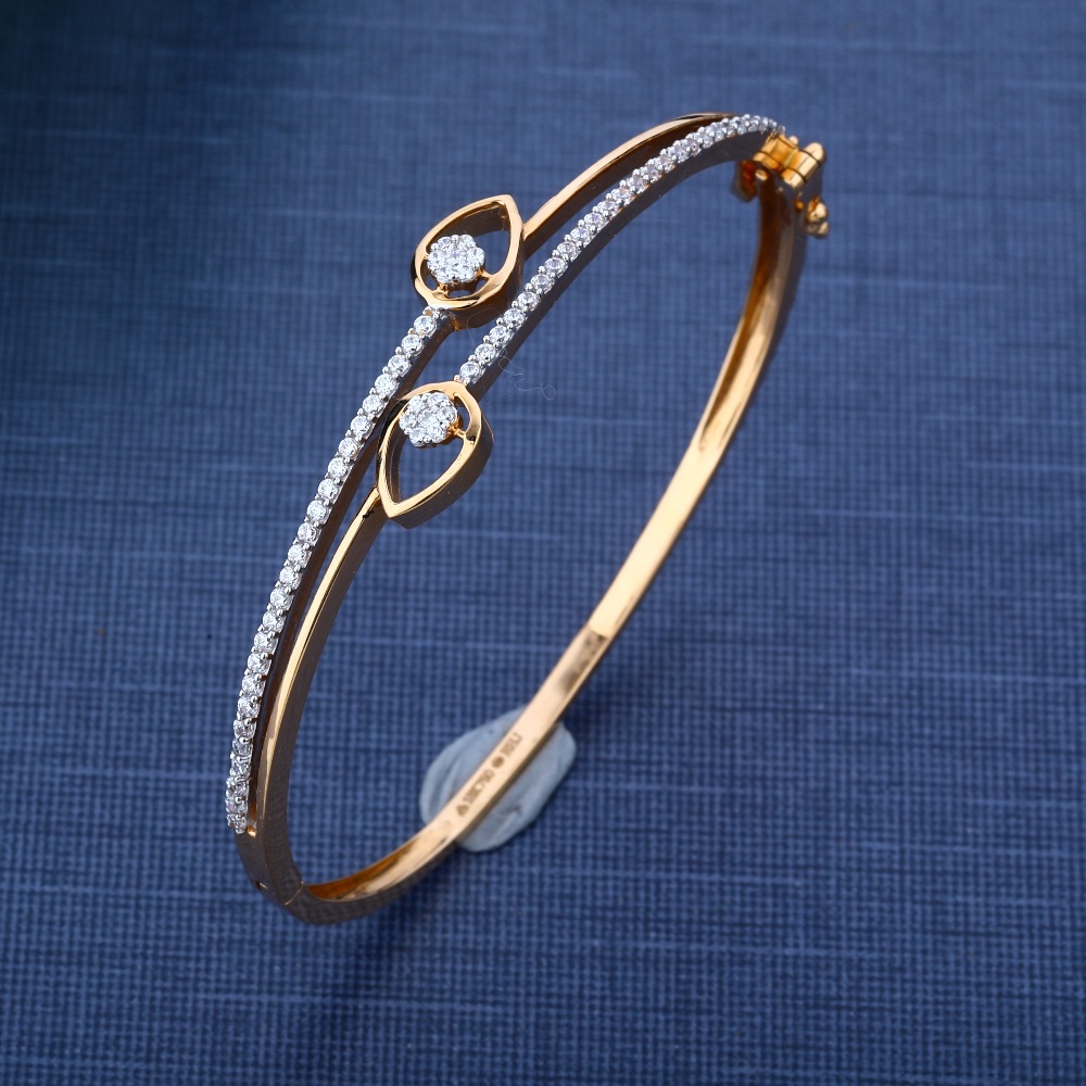 916 CZ Gold Estelle Design Bracelet