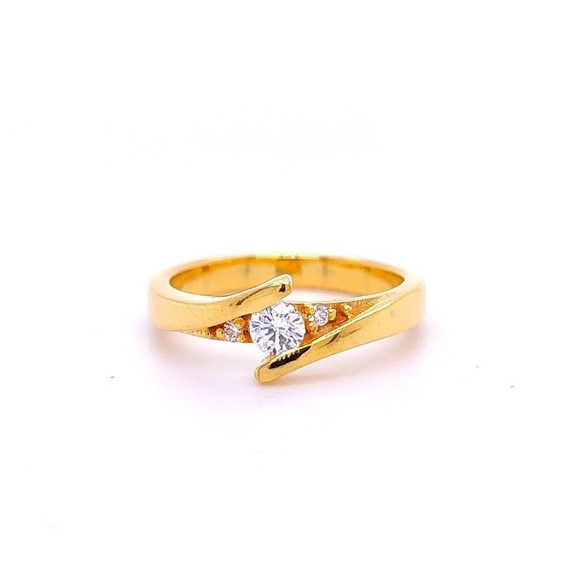 Charming diamond ring - Image 2
