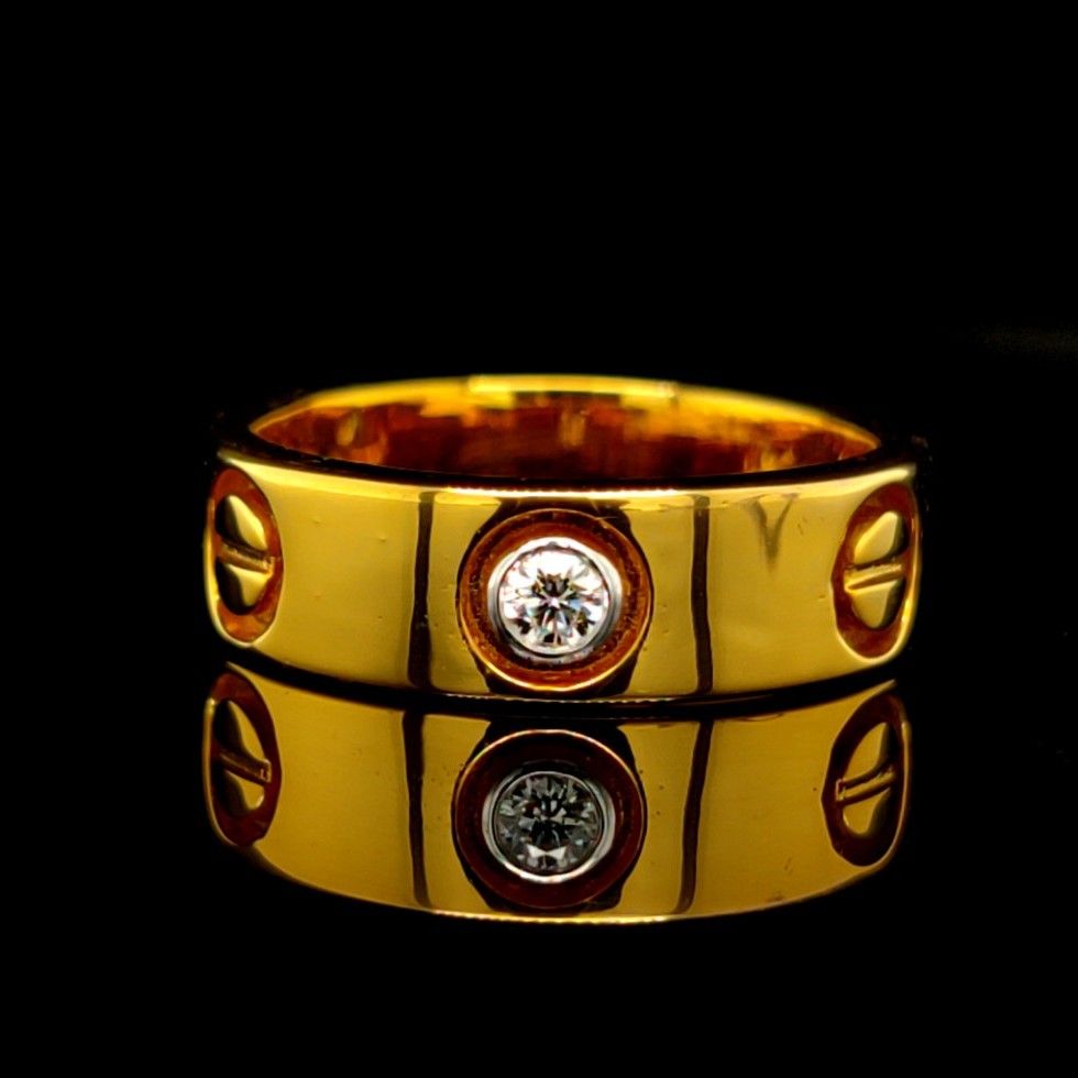 Luv gold Diamond Ring