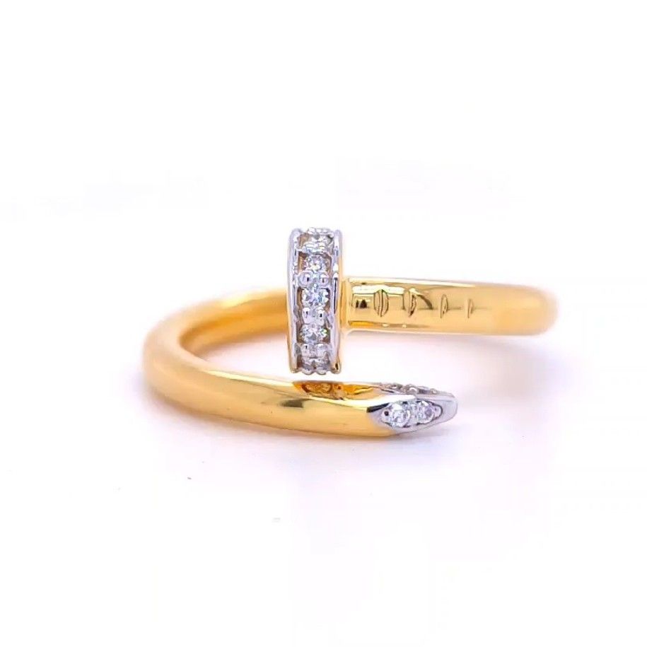 Sparky Cubic Diamond Ring
