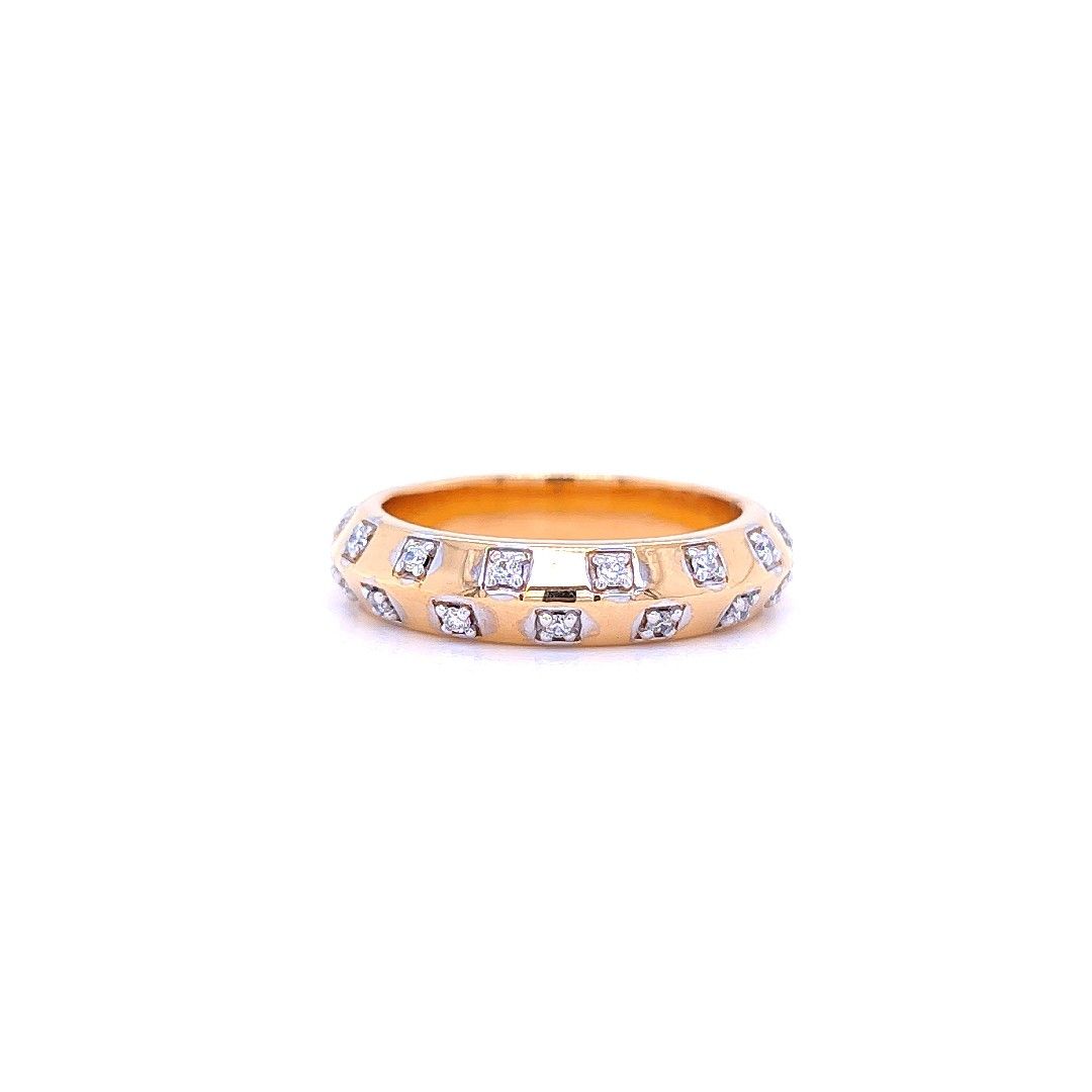 Subtle shimmer diamond ring