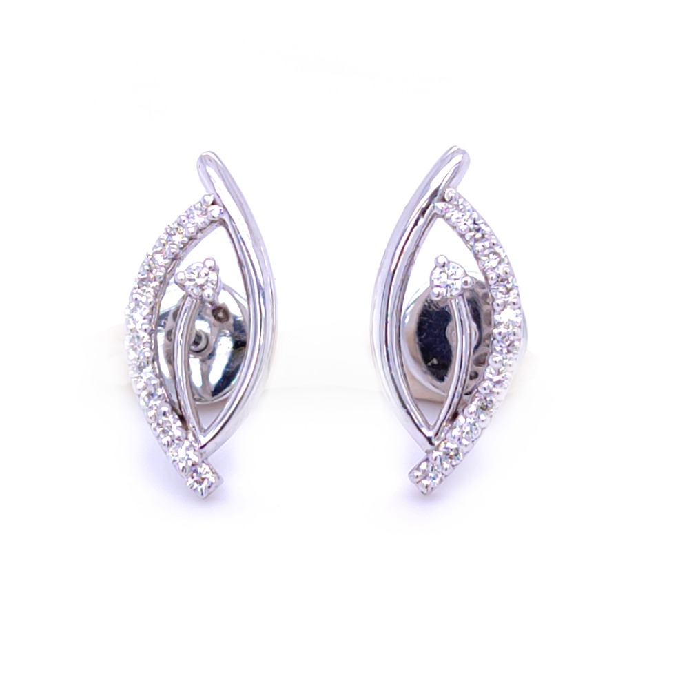The saina diamond earring in white gold - Image 4
