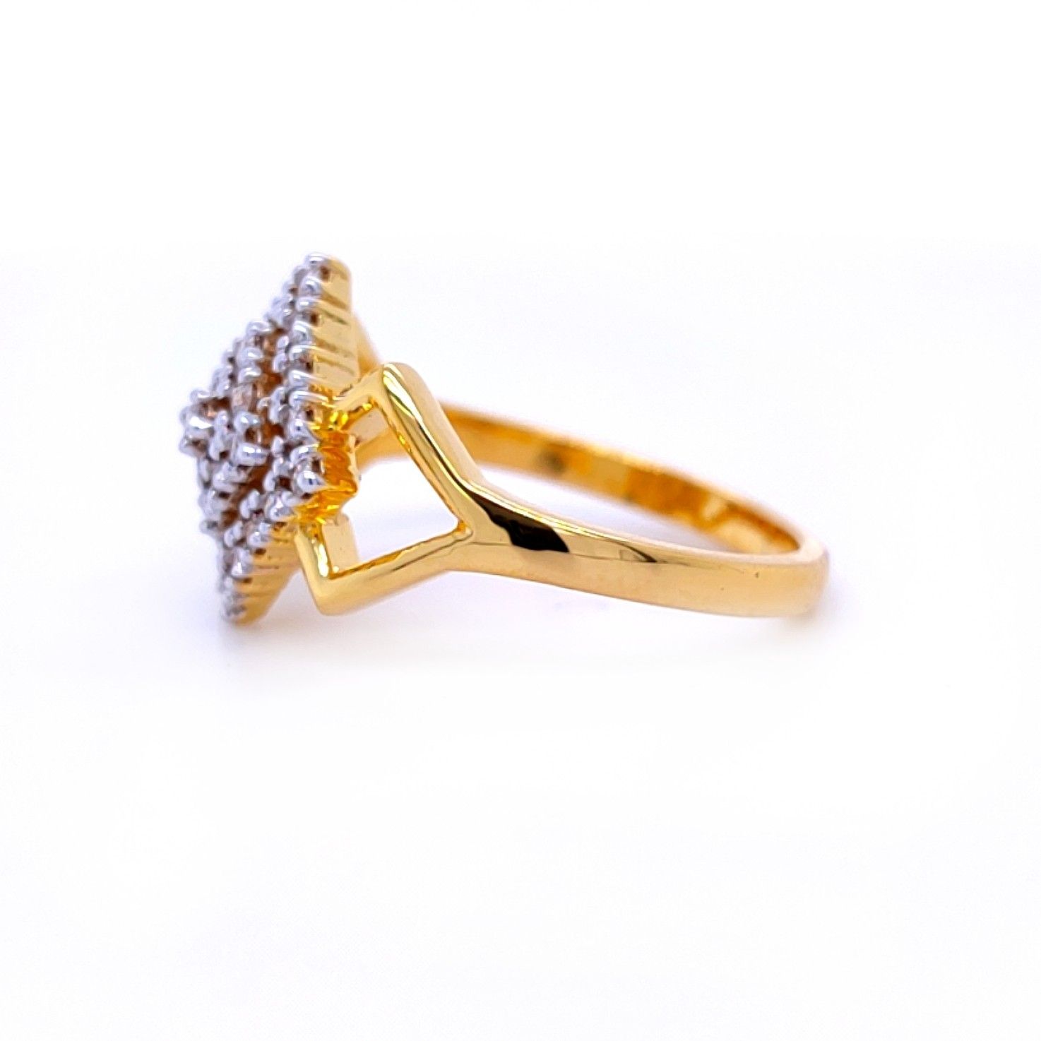Swifted square diamond ring - Image 2