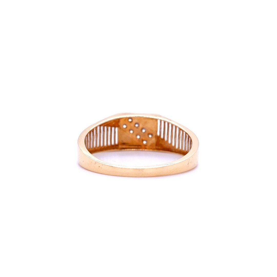 An attractive diamond ring for men - Image 3