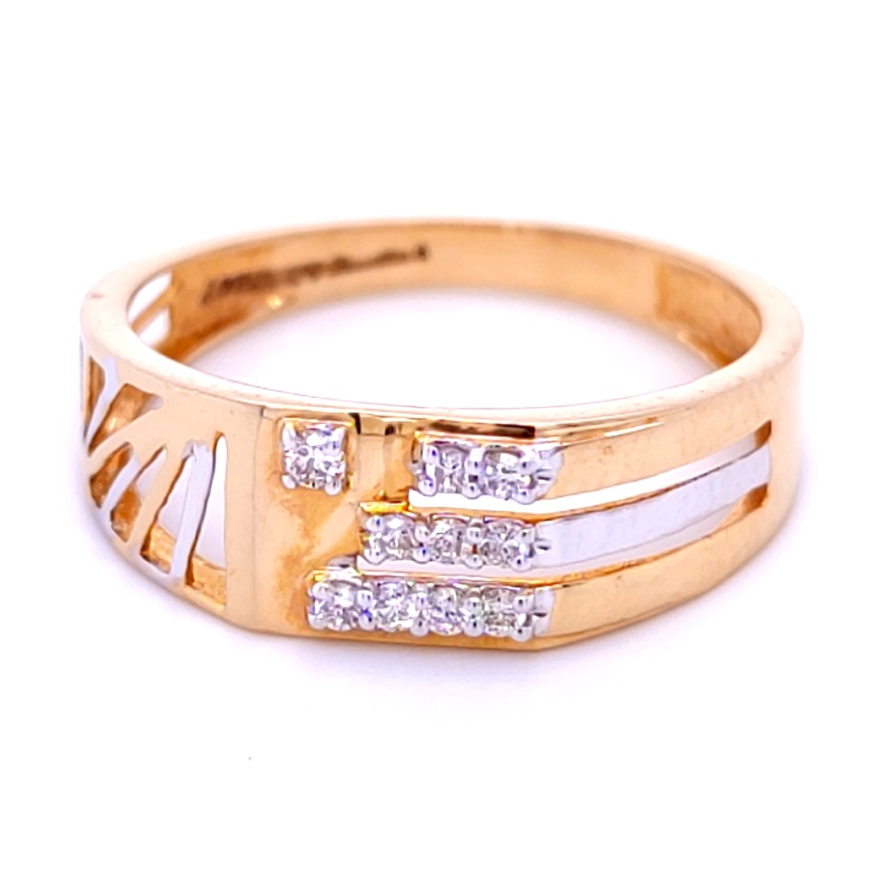 An excellent mens dimaond ring for any occasion