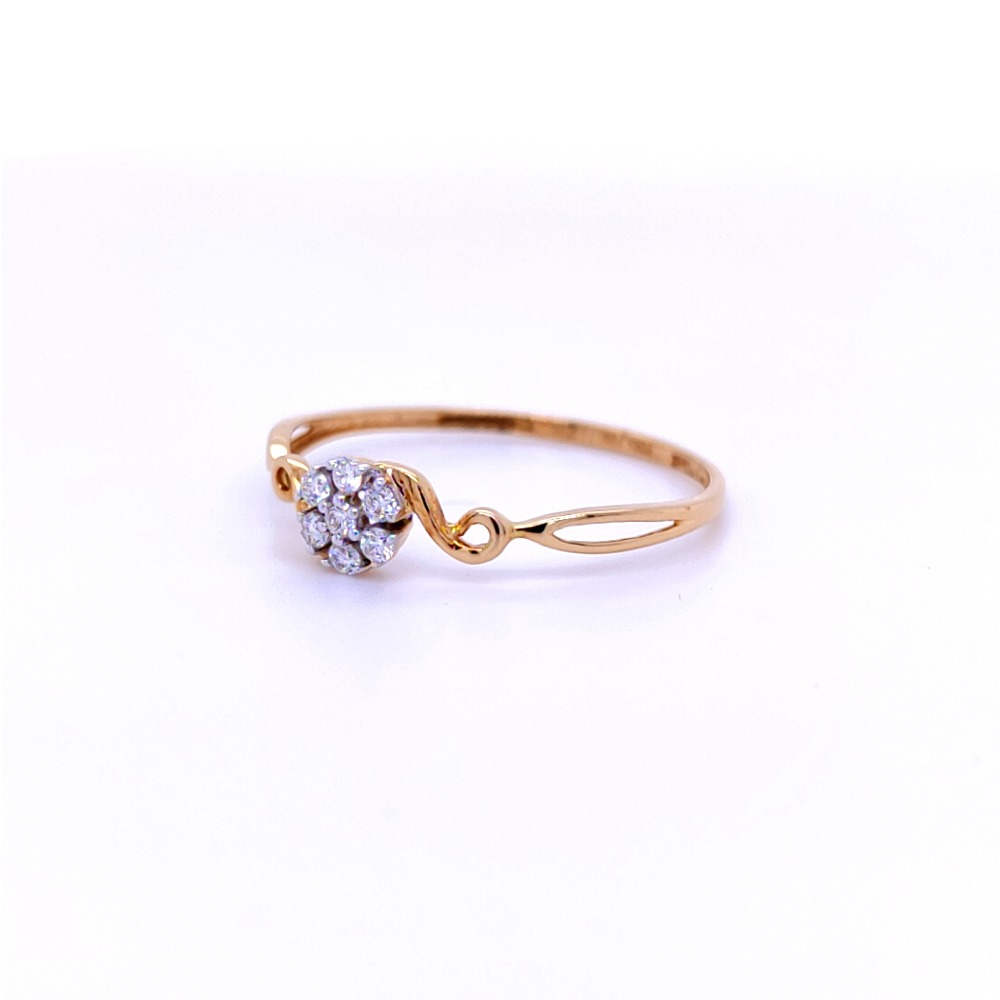Beautiful nature inspired 7 diamond flower ring - Image 2