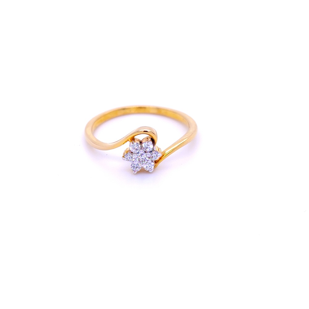 Twister holds 7 diamond flower ring - Image 4