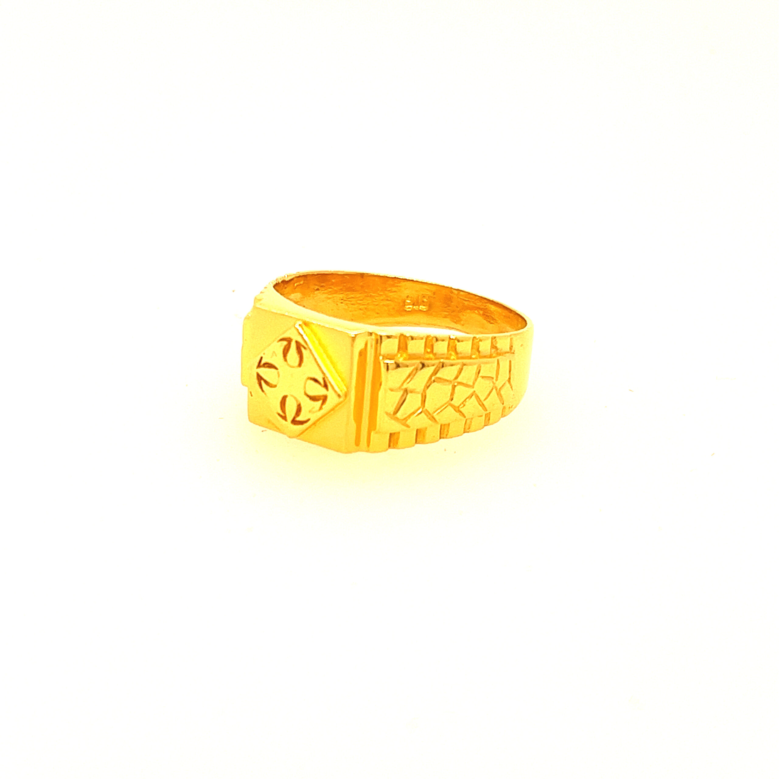 22k Yellow Gold Vintage Plain Ring - Image 2