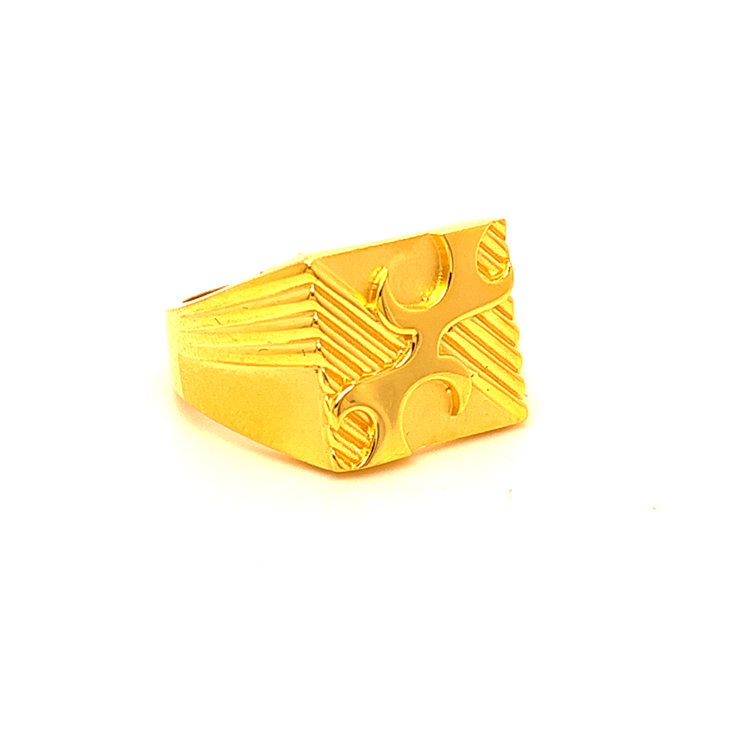 Over the top Gents Ring
