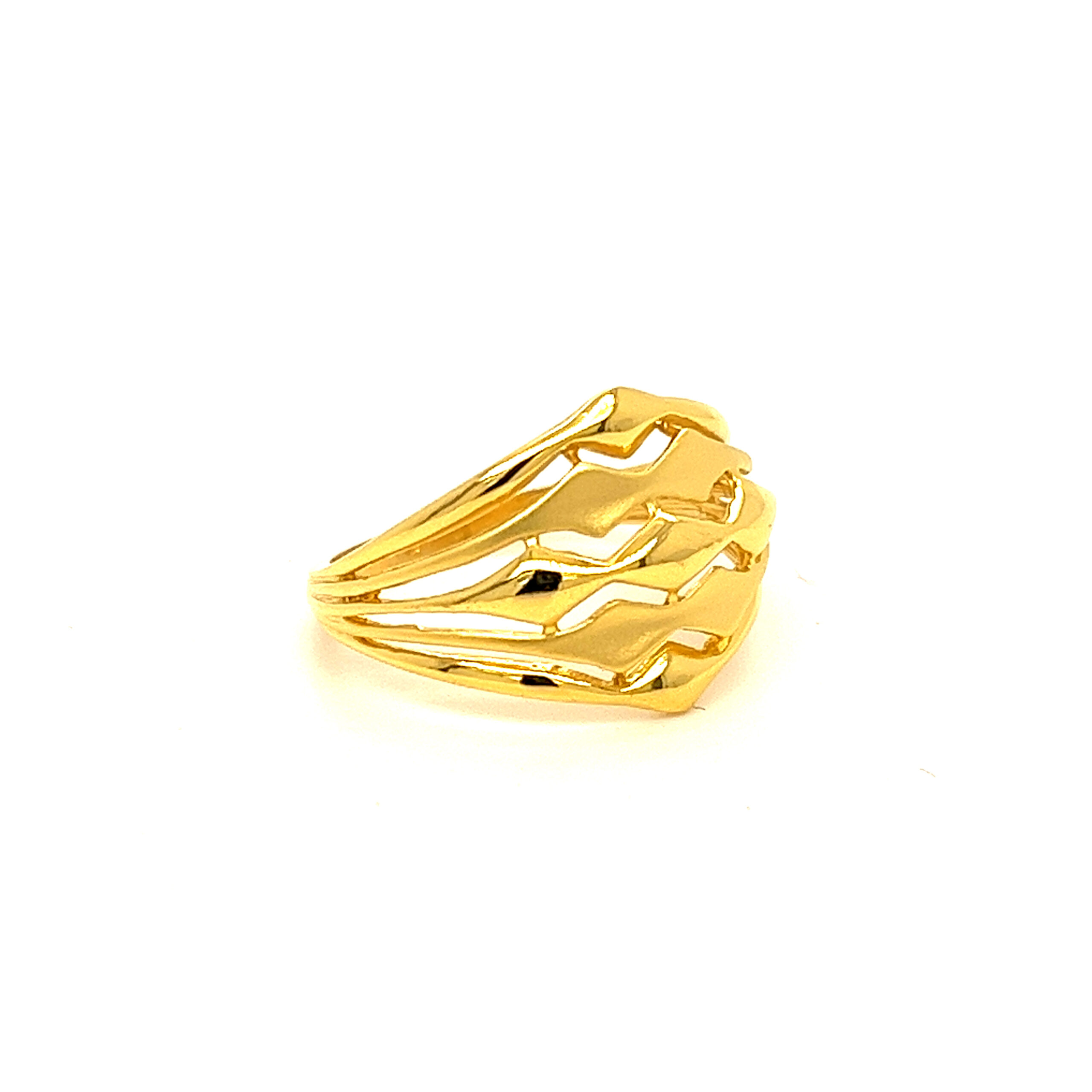 22k Gold Plain Waves Ring
