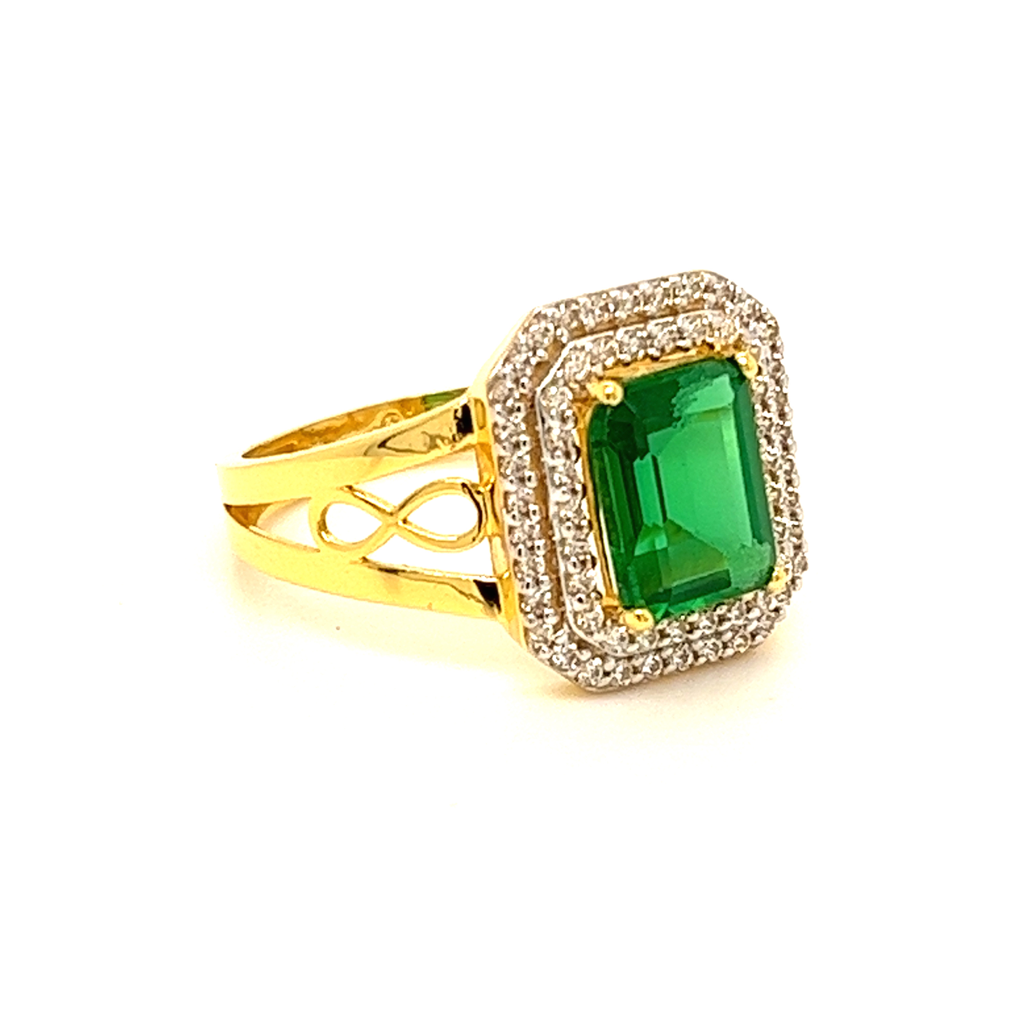 916 Gold And CZ Elegant Ring