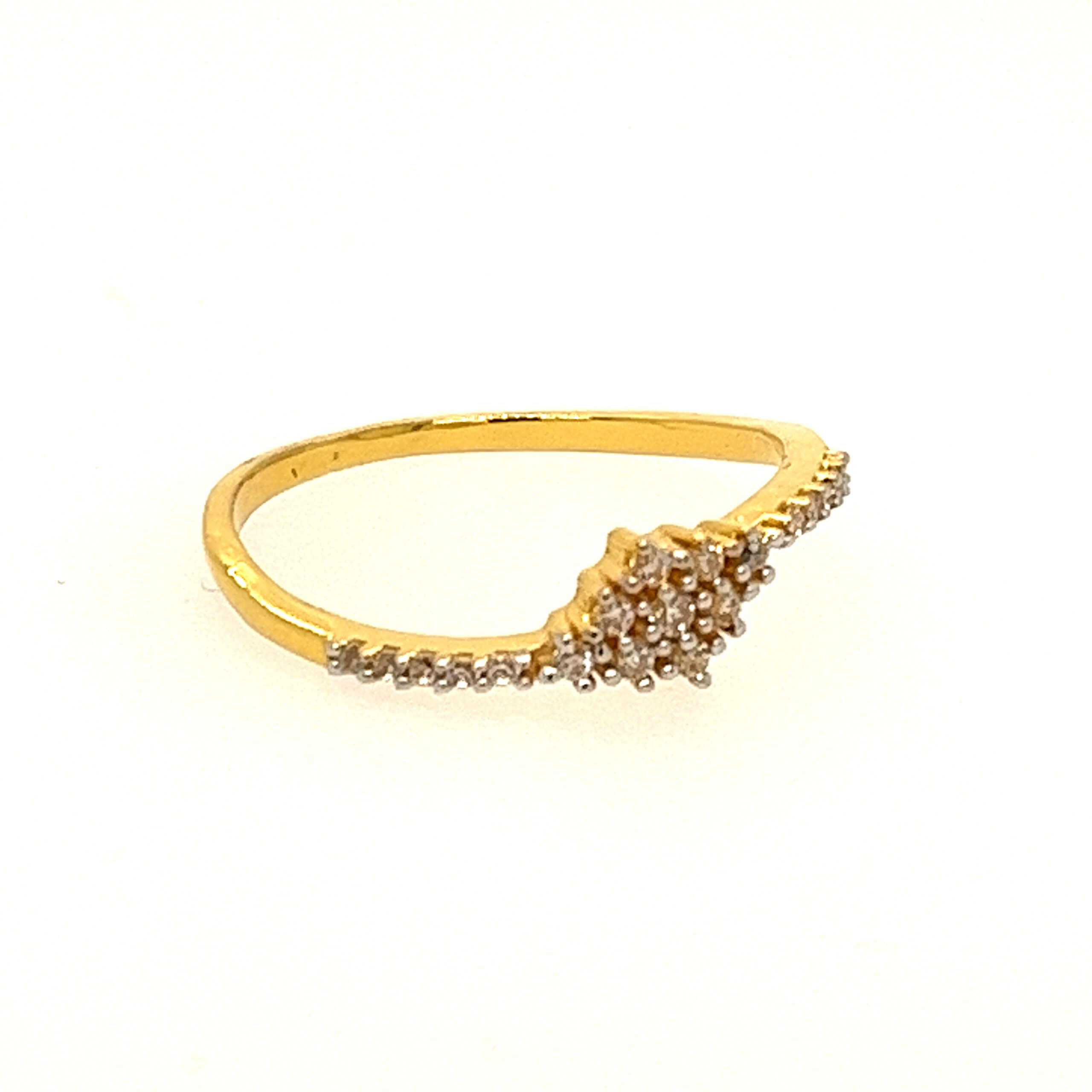 22k Yellow Gold Simple CZ Ring
