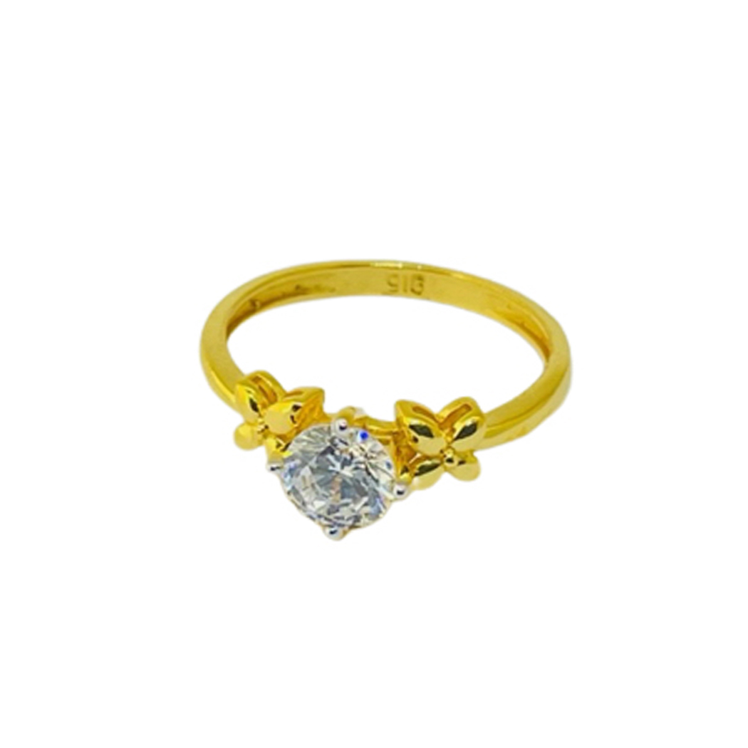 22k Yellow Gold Stunning Single Stone CZ Ring