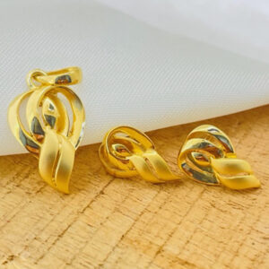 22k Gold Plain Flowy Pendant Set