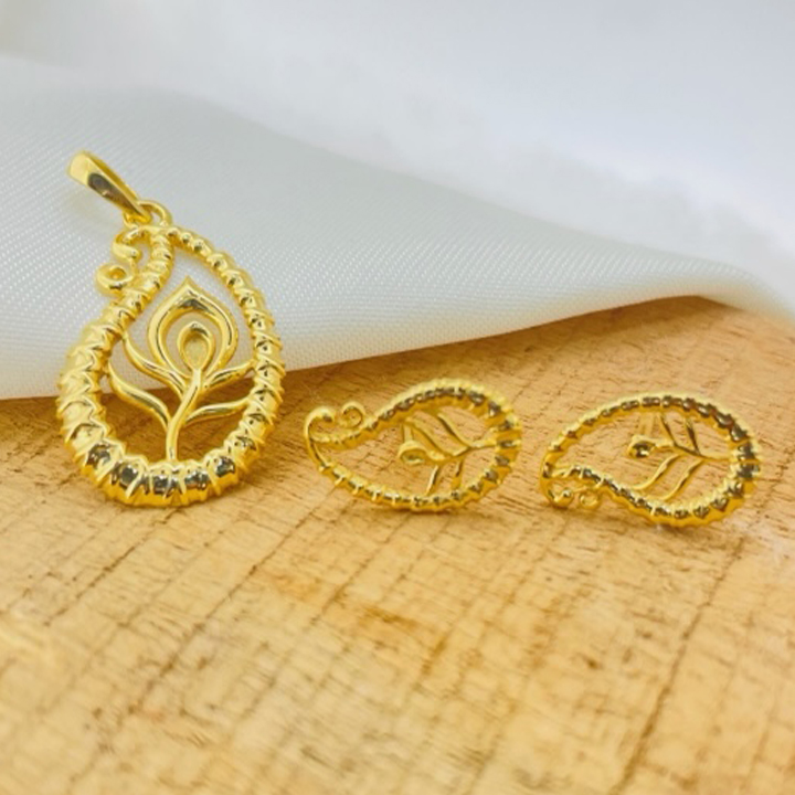 22k Gold Plain Fancy  Pendant Set