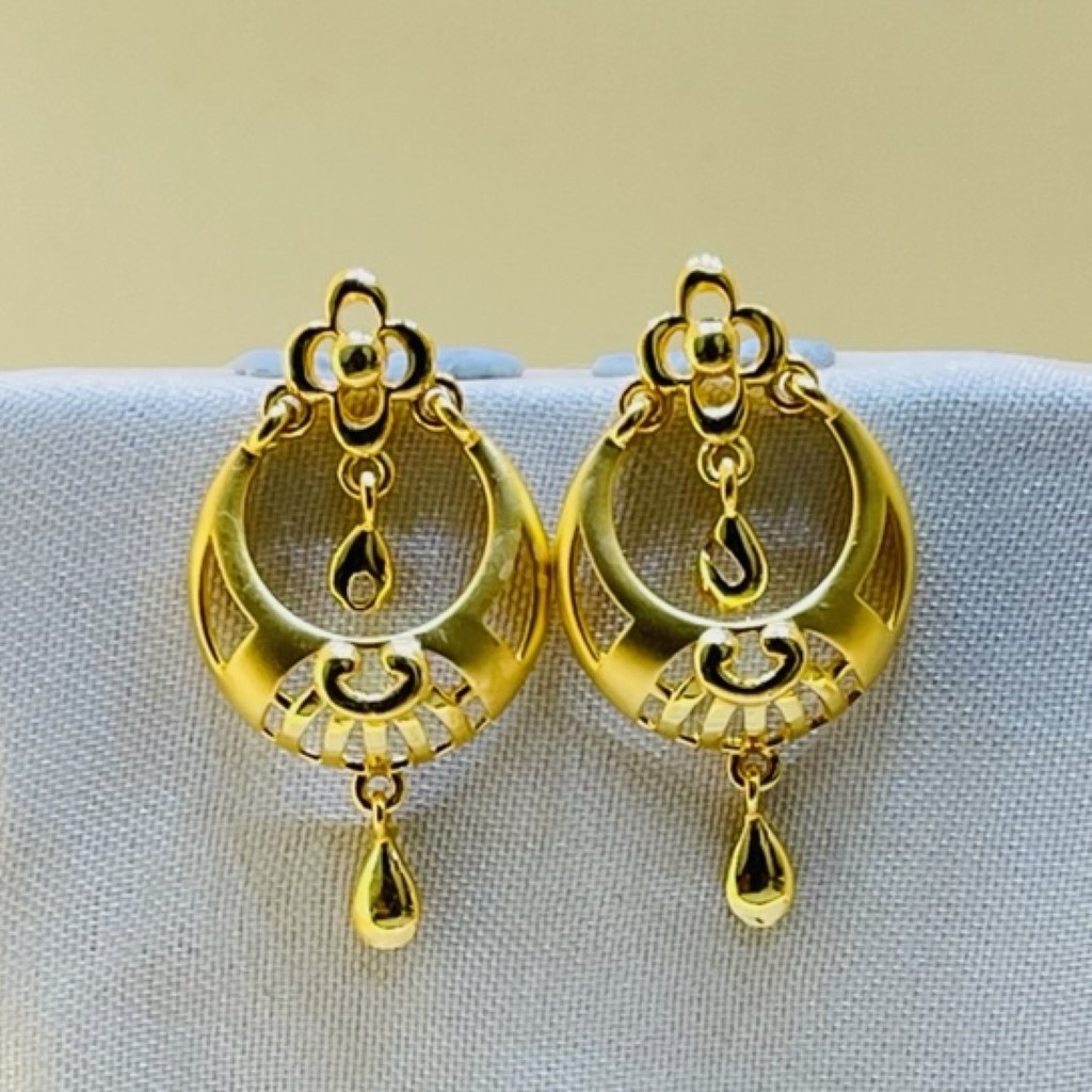 22k Yellow Gold Traditional Chandbali Plain Earrings