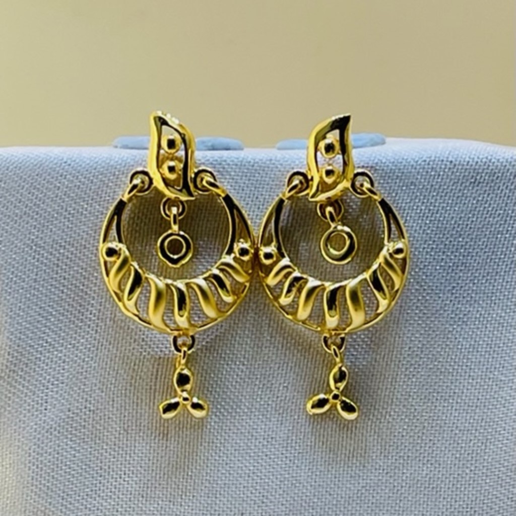 22k yellow gold traditional chandbali plain earrings