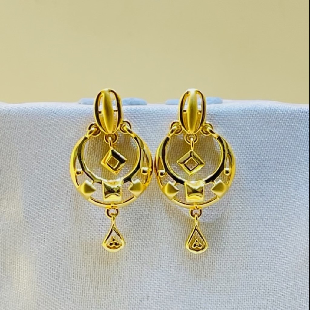 22k yellow gold traditional chandbali plain earrings