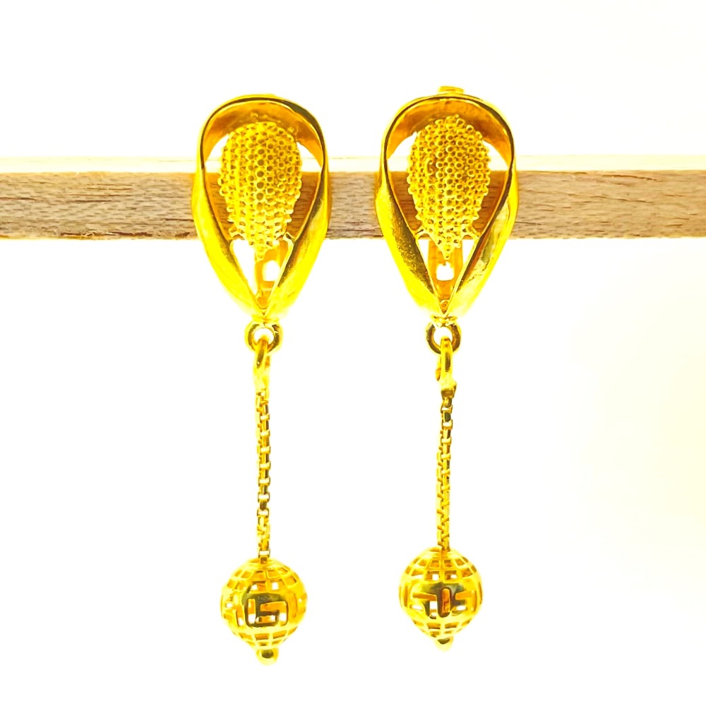 22k yellow gold attractive plain earrings
