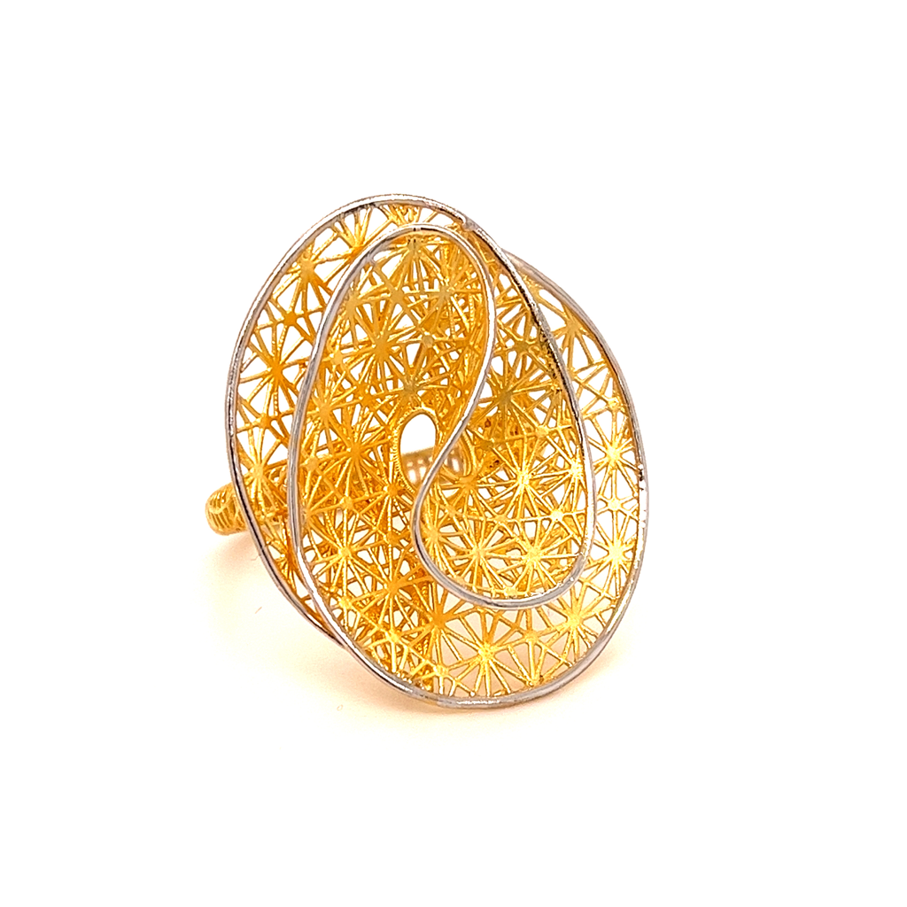 22k gold clur ring